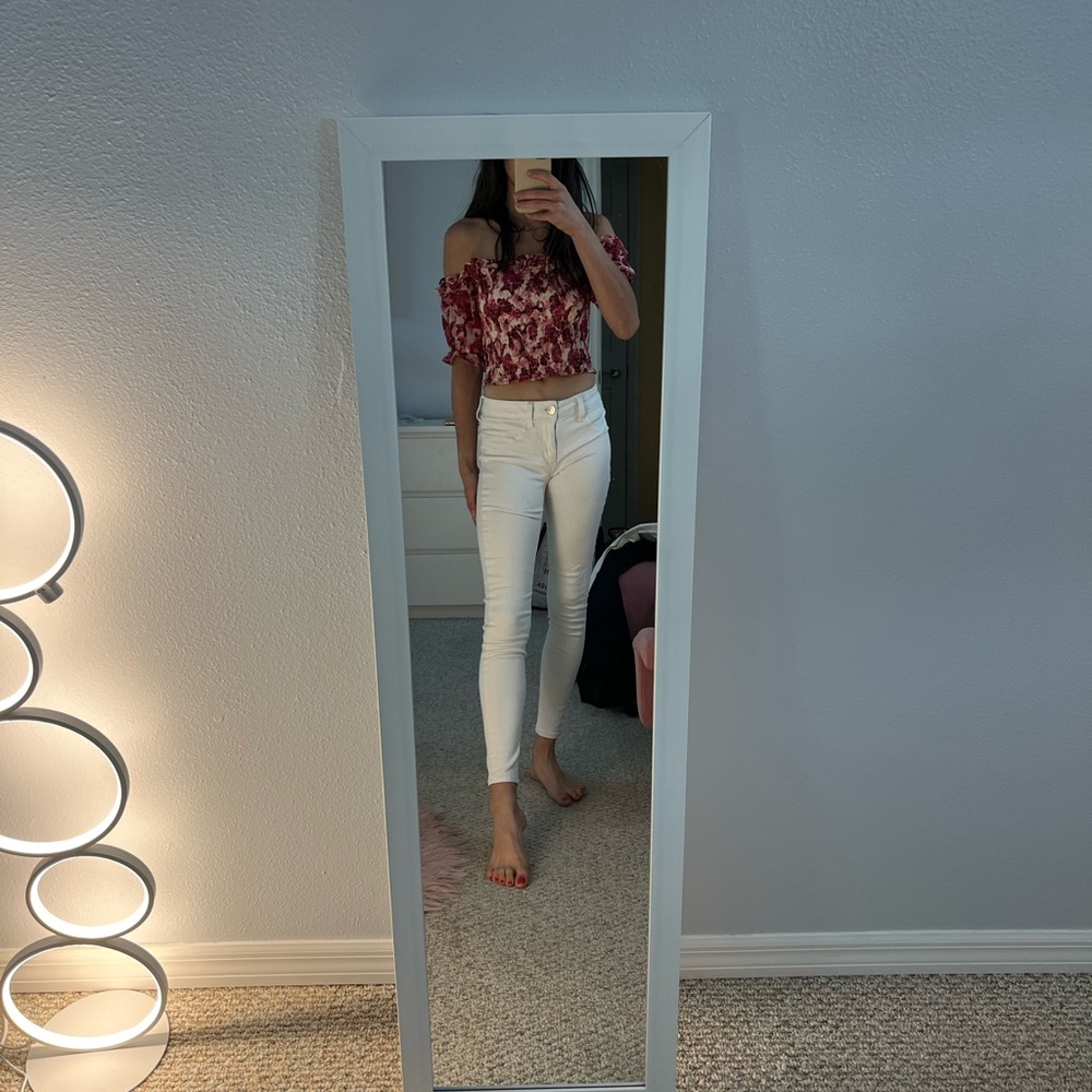 American Eagle White Skinny Jeans